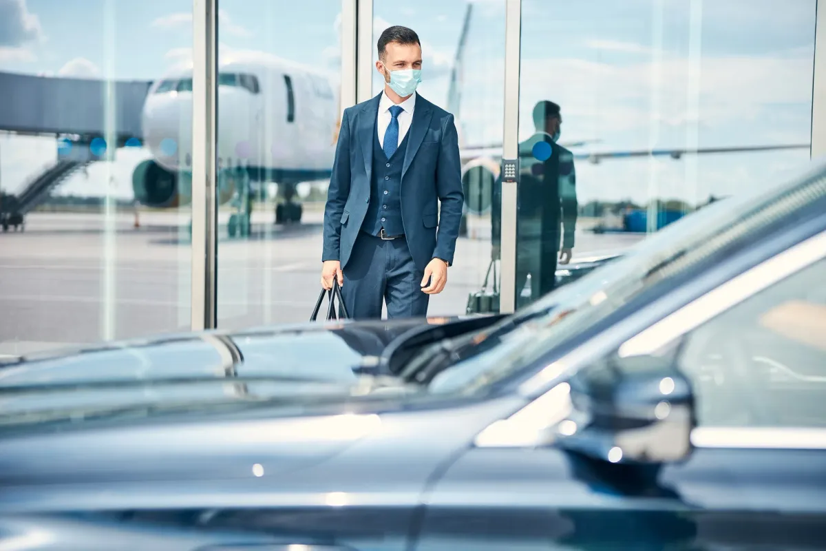 Top 5 Reasons to Book a Limo Service for Miami Airport Transfers