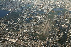 Aerial view of Fort Lauderdale Executive Airport (FXE) and its runways